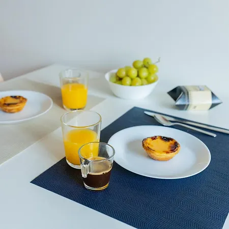 Apartment Charming Almada